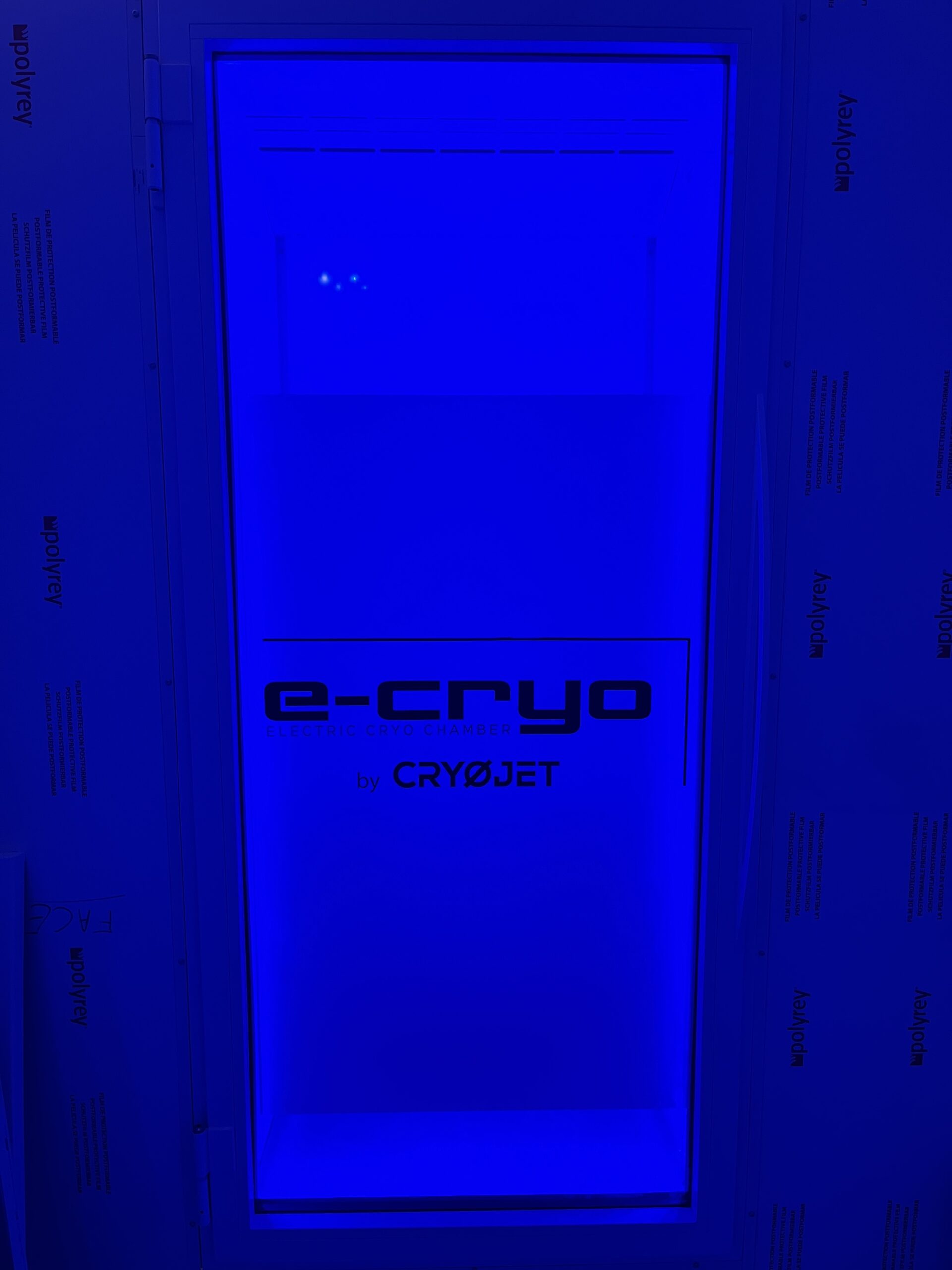 cryotherapy full body in cryo chamber